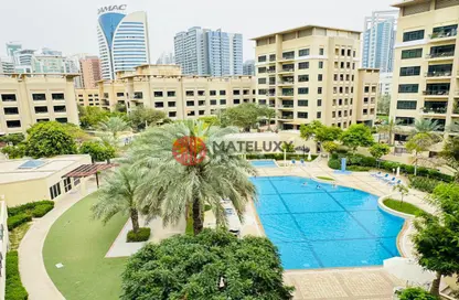 Apartment - 3 Bedrooms - 3 Bathrooms for rent in Al Ghaf 1 - Al Ghaf - Greens - Dubai