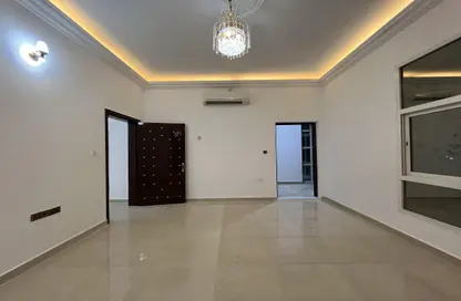 Apartment - 1 Bedroom - 1 Bathroom for rent in Baniyas East - Baniyas - Abu Dhabi