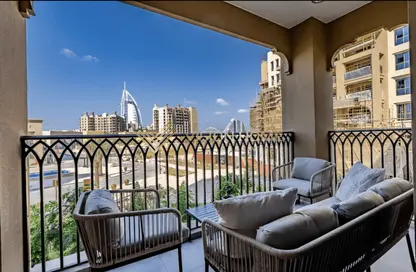 Apartment - 2 Bedrooms - 2 Bathrooms for sale in Asayel 3 - Madinat Jumeirah Living - Umm Suqeim - Dubai