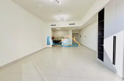 Apartment - 1 Bathroom for rent in Al Jaddaf Avenue - Al Jaddaf - Dubai