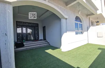 Villa - 4 Bedrooms - 6 Bathrooms for sale in Al Yasmeen 1 - Al Yasmeen - Ajman