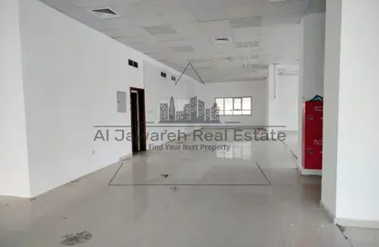 Show Room - Studio - 1 Bathroom for rent in Old Bazaar - Old Town Area - Umm Al Quwain