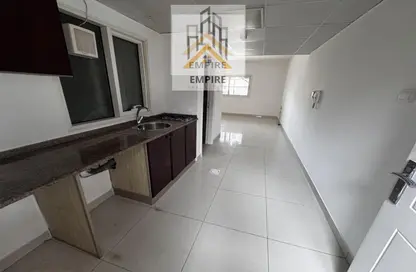 Apartment - Studio - 1 Bathroom for rent in BOS Al Khan Tower - Al Khan - Sharjah