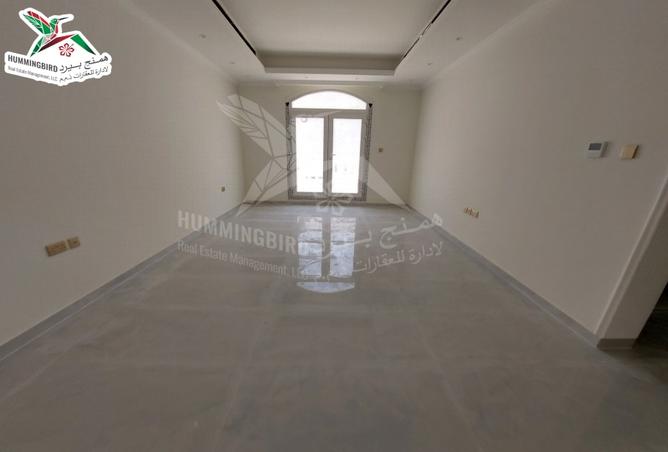 Rent in Al Hili: Brand New I Commercial Villa I Golden Opportunity ...