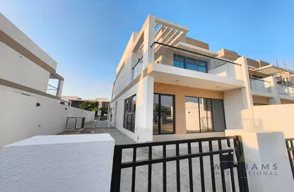 Townhouse - 4 Bedrooms - 4 Bathrooms for sale in Park Residence 1 - Park Residences - DAMAC Hills - Dubai