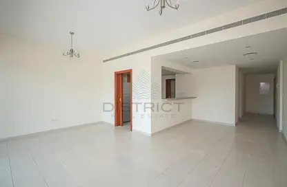 Apartment - 2 Bedrooms - 2 Bathrooms for rent in Al Arta 4 - Al Arta - Greens - Dubai