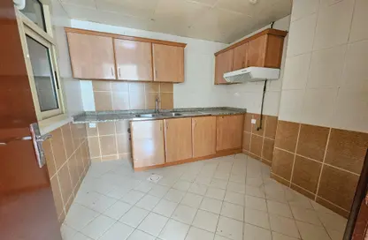 Apartment - 1 Bedroom - 1 Bathroom for rent in Al Khan - Sharjah