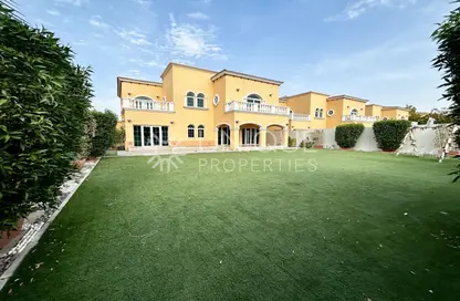 Villa - 5 Bedrooms - 6 Bathrooms for sale in Legacy - Jumeirah Park - Dubai