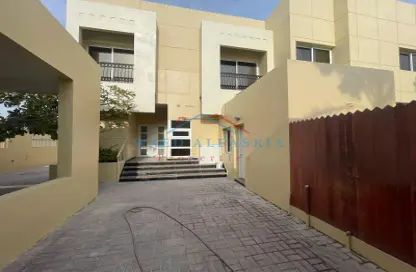 Villa - 5 Bedrooms - 5 Bathrooms for rent in Umm Suqeim 1 Villas - Umm Suqeim 1 - Umm Suqeim - Dubai