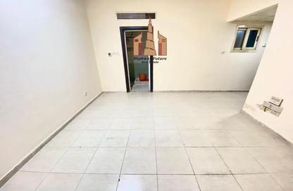 Apartment - Studio - 1 Bathroom for rent in Muwaileh 3 Building - Muwaileh - Sharjah