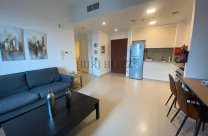 Apartment - 1 Bedroom - 1 Bathroom for rent in Hayat Boulevard-2B - Hayat Boulevard - Town Square - Dubai