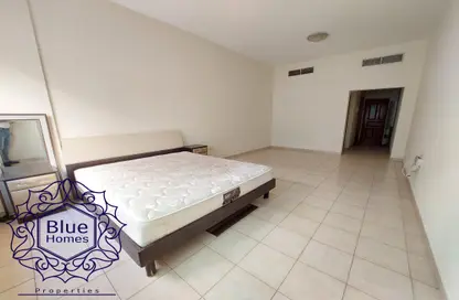 Apartment - 1 Bathroom for rent in Al Karama - Dubai