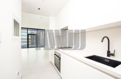 Apartment - 1 Bathroom for rent in Marquise Square Tower - Business Bay - Dubai