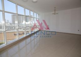 Apartment - 3 bedrooms - 4 bathrooms for rent in Zeenah Building - Port Saeed - Deira - Dubai