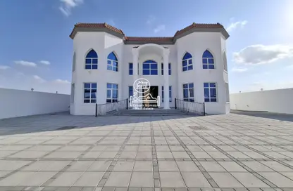 Villa - 5 Bedrooms - 7 Bathrooms for rent in Madinat Al Riyad - Abu Dhabi