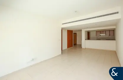 Apartment - 2 Bedrooms - 2 Bathrooms for sale in Al Thayyal 2 - Al Thayyal - Greens - Dubai