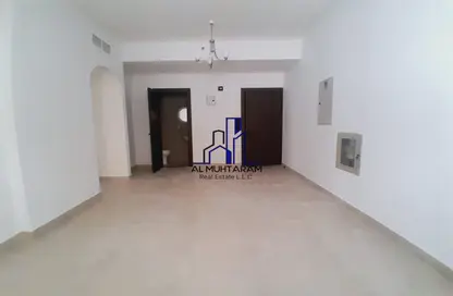 Apartment - 2 Bedrooms - 2 Bathrooms for rent in Al Naseriya - Al Sharq - Sharjah