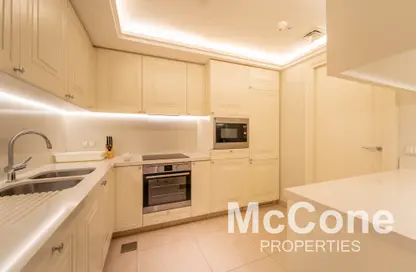 Apartment - 2 Bedrooms - 3 Bathrooms for rent in Kempinski BLVD - Downtown Dubai - Dubai