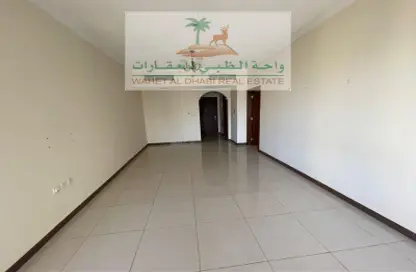 Apartment - 1 Bedroom - 2 Bathrooms for rent in Qasimia 10 building - Al Mahatta - Al Qasimia - Sharjah