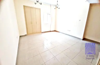 Apartment - Studio - 1 Bathroom for rent in Al Fajir Tower - Al Nahda - Sharjah