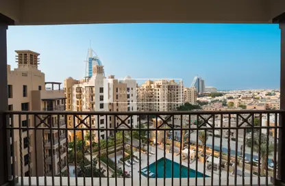 Apartment - 3 Bedrooms - 4 Bathrooms for sale in Rahaal 1 - Madinat Jumeirah Living - Umm Suqeim - Dubai