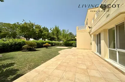 Villa - 4 Bedrooms - 5 Bathrooms for rent in Meadows 8 - Meadows - Dubai