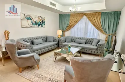 Apartment - 1 Bedroom - 2 Bathrooms for rent in Beach Tower 2 - Al Khan Lagoon - Al Khan - Sharjah