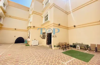 Villa - 4 Bedrooms - 6 Bathrooms for rent in Al Kewaitat - Central District - Al Ain