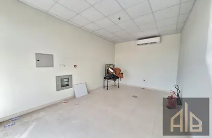 Shop - Studio for rent in Al Jurf Industrial 3 - Al Jurf Industrial - Ajman