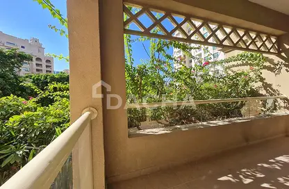 Apartment - 1 Bedroom - 1 Bathroom for rent in Al Khushkar - Shoreline Apartments - Palm Jumeirah - Dubai