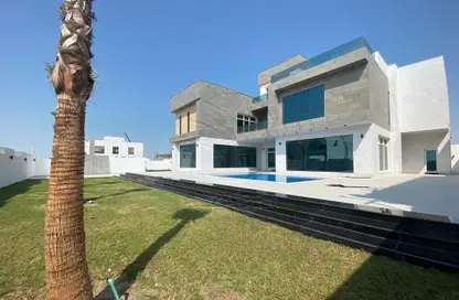 Villa - 6 Bedrooms for sale in West Yas - Yas Island - Abu Dhabi