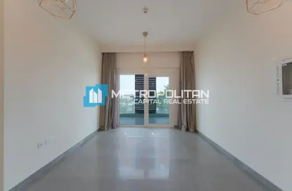 Apartment - 1 Bathroom for rent in Leonardo Residences - Masdar City - Abu Dhabi