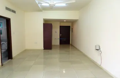 Apartment - 1 Bathroom for rent in Al Raffa - Bur Dubai - Dubai