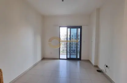 Apartment - 2 Bedrooms - 2 Bathrooms for rent in Zahra Apartments 2B - Zahra Apartments - Town Square - Dubai