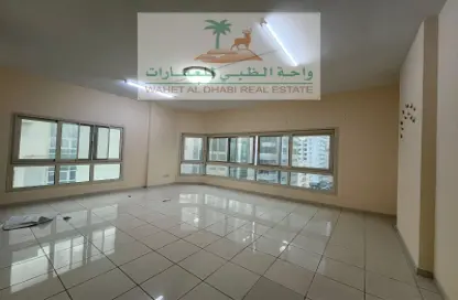 Apartment - 2 Bedrooms - 3 Bathrooms for rent in Al Majaz 1 - Al Majaz - Sharjah