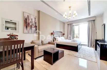 Apartment - 1 Bathroom for rent in Elite Downtown Residence - Downtown Dubai - Dubai