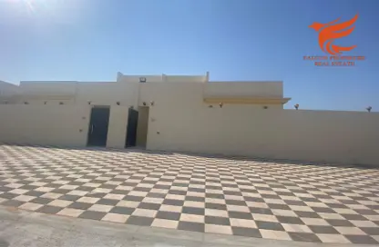 Villa - 3 Bedrooms - 4 Bathrooms for rent in Al Dhait South - Al Dhait - Ras Al Khaimah