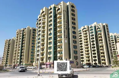 Apartment - 1 Bedroom - 2 Bathrooms for sale in Al Rashidiya Towers - Ajman Downtown - Ajman