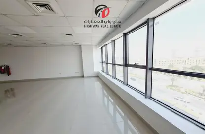 Office Space - Studio - 1 Bathroom for rent in CEO Building - Dubai Investment Park (DIP) - Dubai