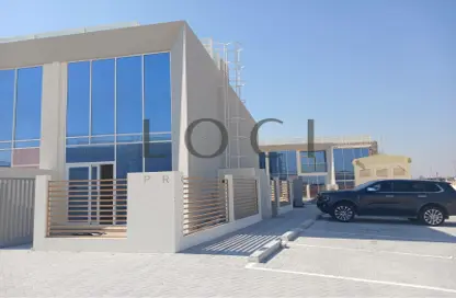 Townhouse - 3 Bedrooms - 4 Bathrooms for rent in Rukan 3 - Dubai Land - Dubai