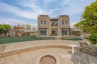 Villa - 5 Bedrooms - 7 Bathrooms for rent in Naseem - Mudon - Dubai