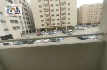 Apartment - 1 Bedroom - 1 Bathroom for rent in Rashid Building - Muwaileh Commercial - Sharjah