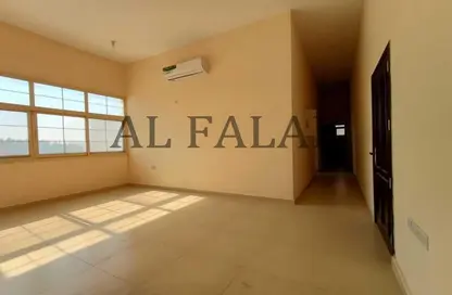 Apartment - 2 Bedrooms - 2 Bathrooms for rent in Mohamed Bin Zayed City - Abu Dhabi