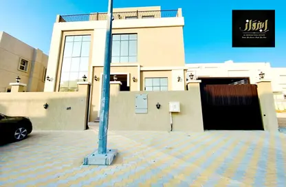 Villa - 3 Bedrooms - 4 Bathrooms for rent in Al Hooshi Villas - Hoshi - Al Badie - Sharjah