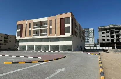 Apartment - 1 Bedroom - 2 Bathrooms for rent in Al Jurf 3 - Al Jurf - Ajman Downtown - Ajman