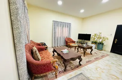 Villa - 3 Bedrooms - 4 Bathrooms for rent in Al Suyoh - Sharjah