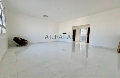 Apartment - 2 Bedrooms - 3 Bathrooms for rent in Madinat Al Riyad - Abu Dhabi