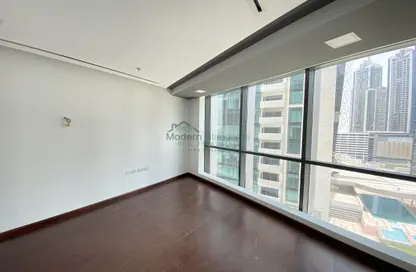 Office Space - Studio - 1 Bathroom for rent in The Regal Tower - Business Bay - Dubai