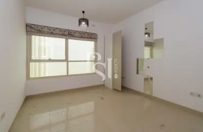 Apartment - 1 Bedroom - 2 Bathrooms for rent in Burooj Views - Marina Square - Al Reem Island - Abu Dhabi