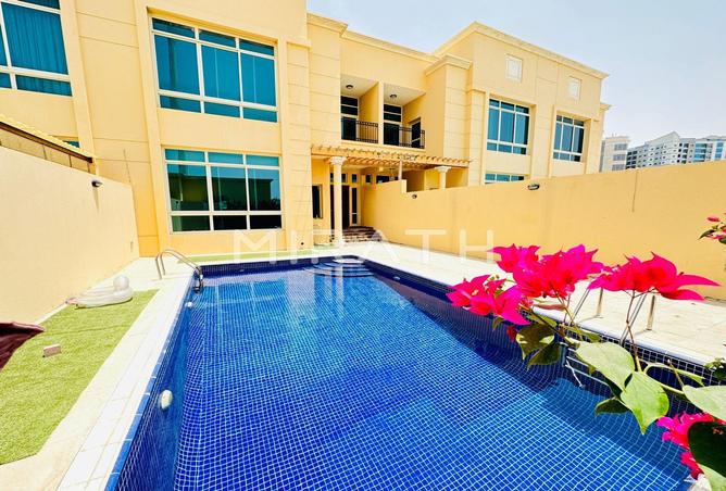 Compound - 5 Bedrooms - 6 Bathrooms for rent in Al Barsha 1 Villas - Al Barsha 1 - Al Barsha - Dubai